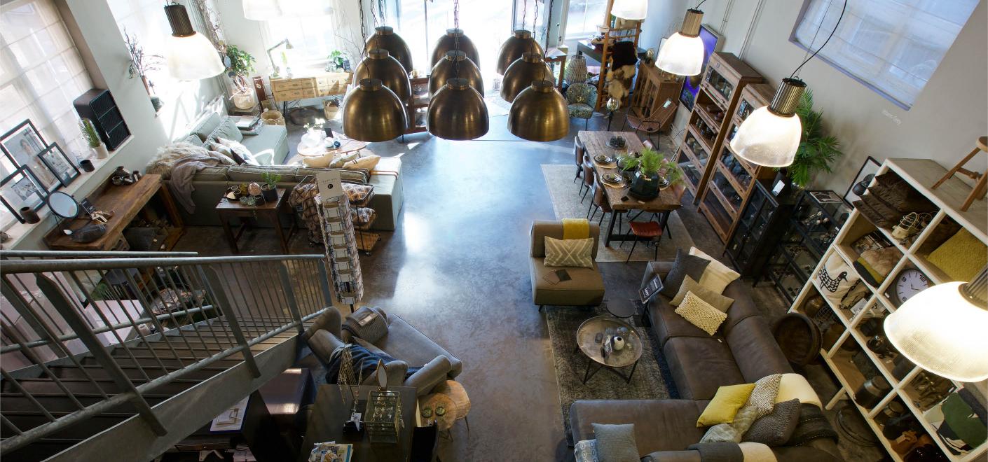 Loft is jarig!